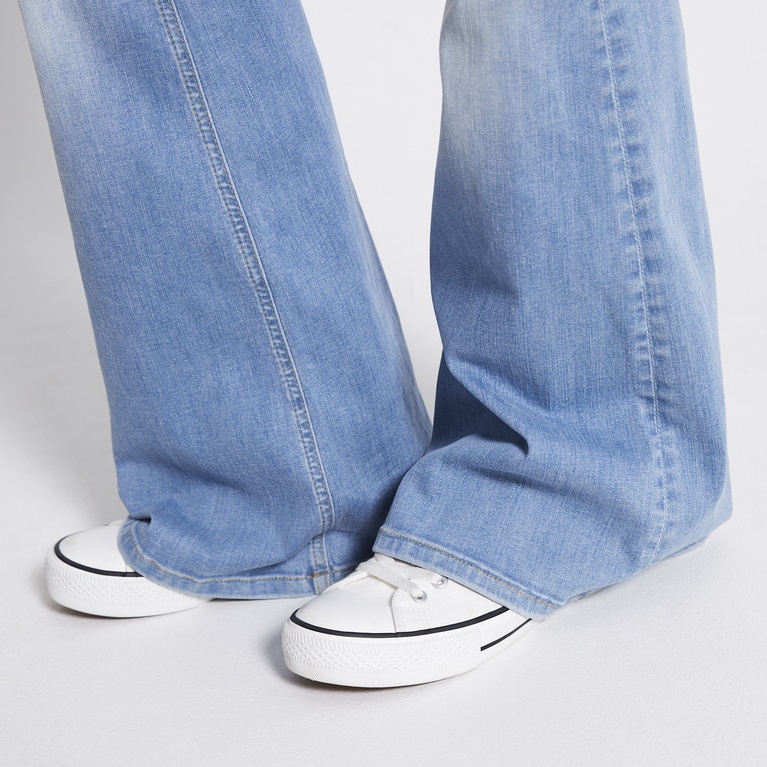 Y2K Jeans "Blaze" Y2K Light